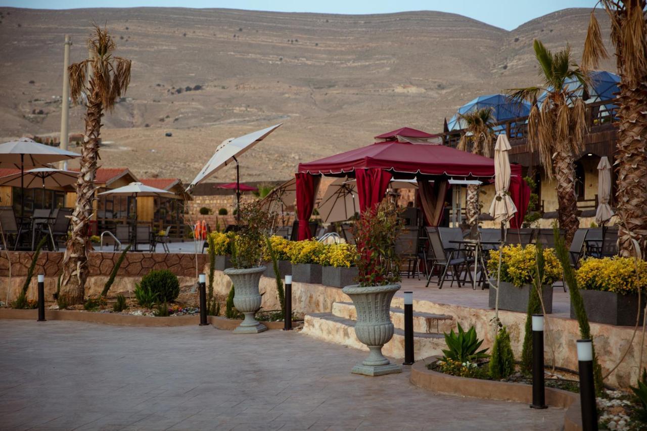 Petra Seasons Luxury Resort Al Hayy Buitenkant foto